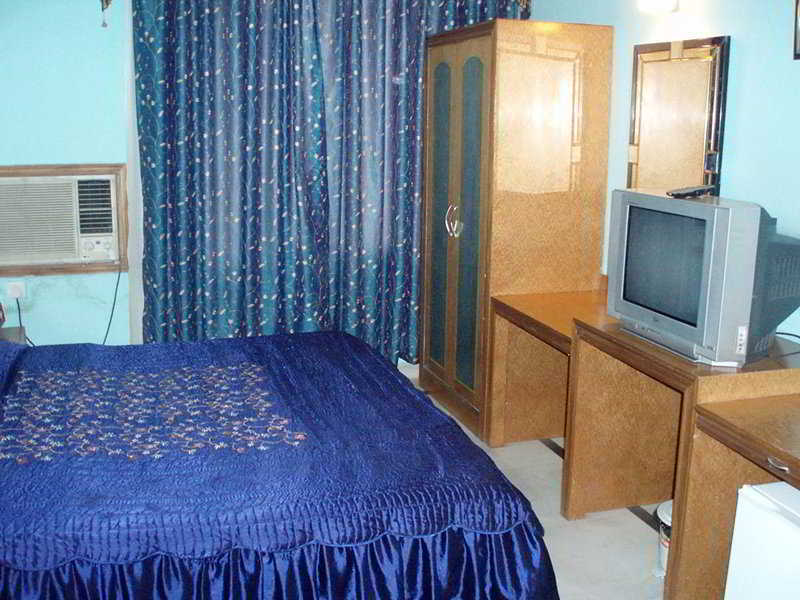 Fabhotel Ashu Palace Karol Bagh Delhi  Zimmer foto