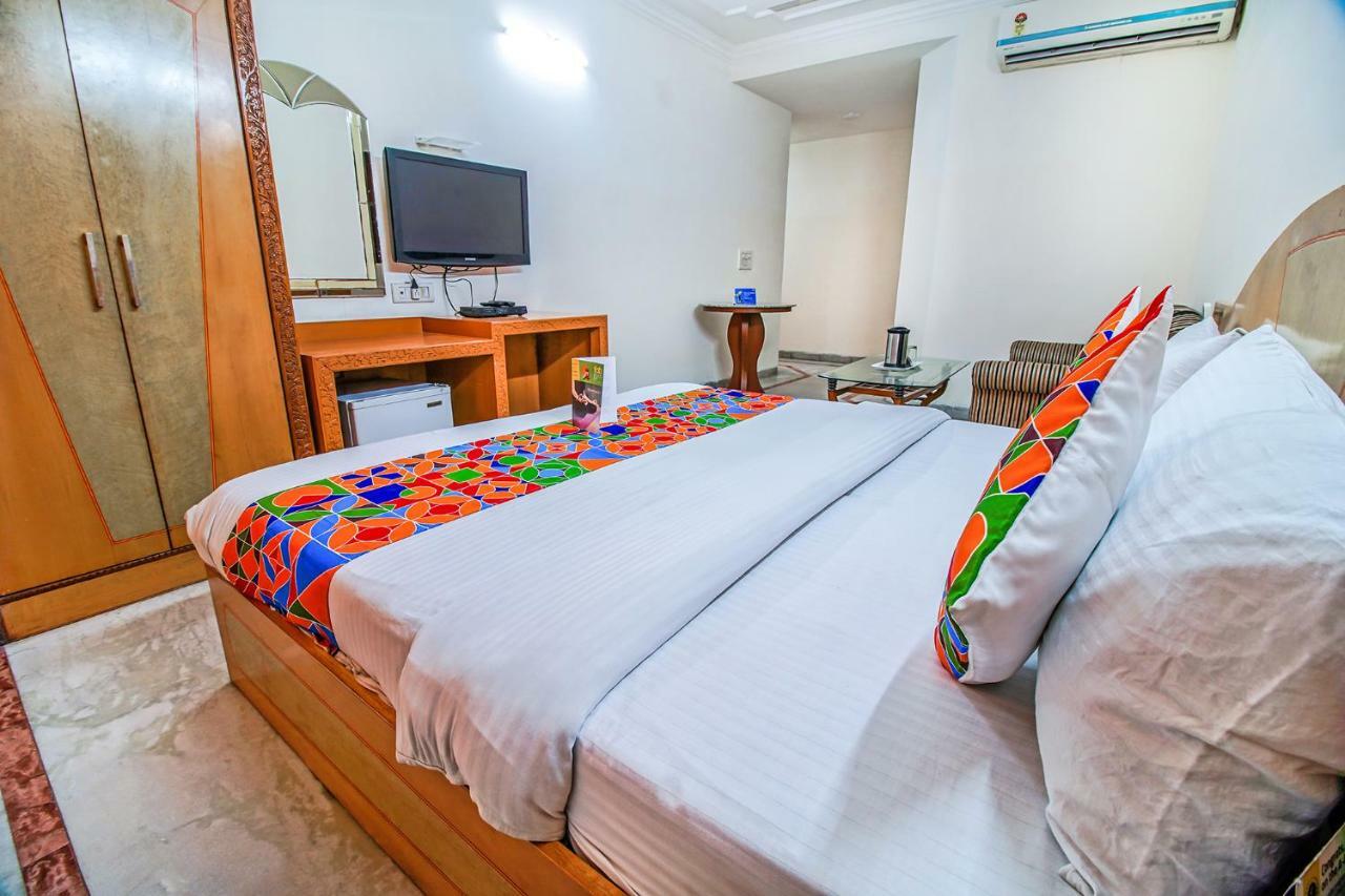 Fabhotel Ashu Palace Karol Bagh Delhi  Exterior foto